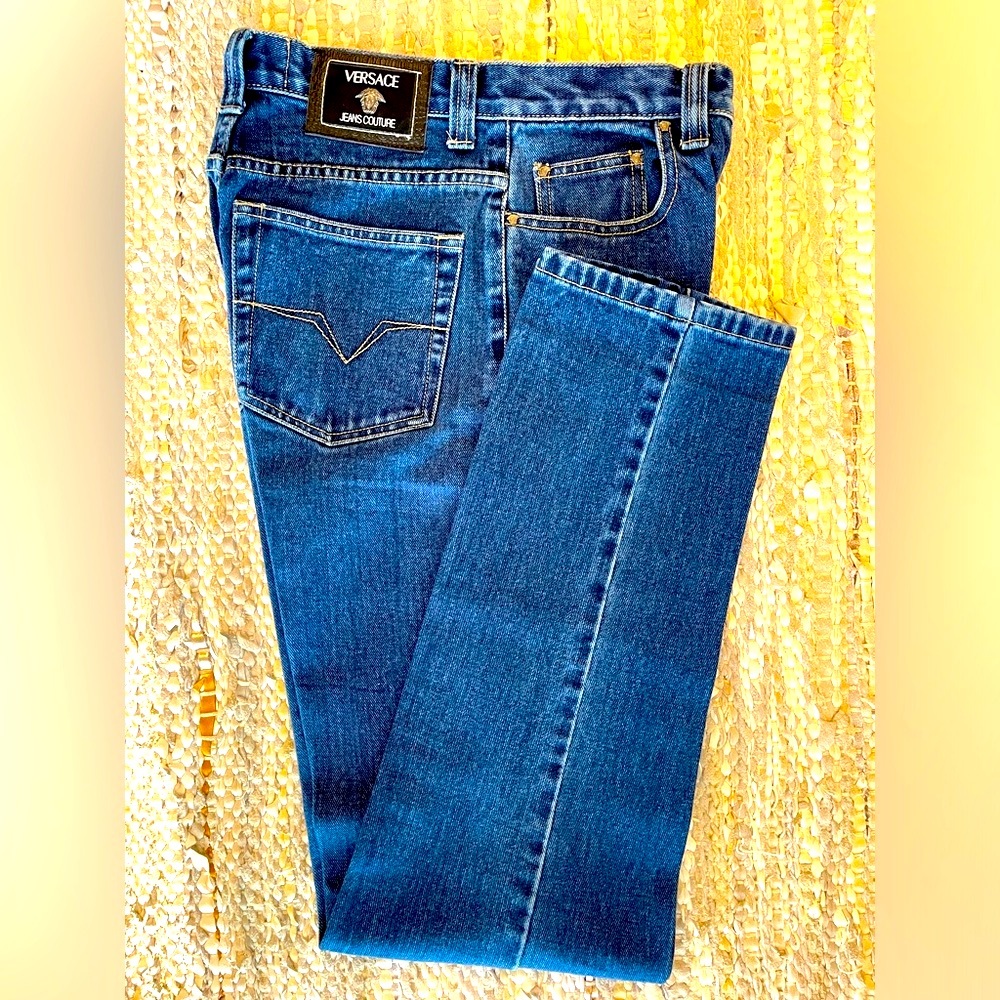 Versace Jeans Couture!